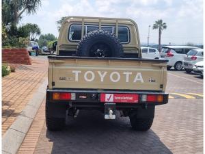 Toyota Land Cruiser 79 4.5D-4D V8 double cab LX - Image 5
