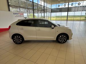 Toyota Starlet 1.4 XS - Image 3