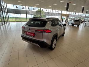 Toyota Corolla Cross 1.8 Hybrid XS - Image 2