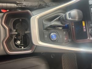 Toyota RAV4 2.5 Hybrid VX E-Four - Image 12