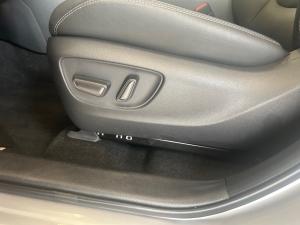 Toyota RAV4 2.5 Hybrid VX E-Four - Image 18