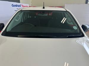 Toyota Hilux 2.4GD-6 Xtra cab Raider auto - Image 13