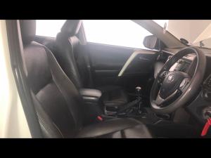 Toyota RAV4 2.2D-4D AWD GX - Image 10