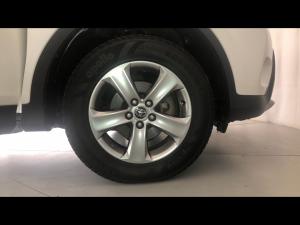 Toyota RAV4 2.2D-4D AWD GX - Image 17
