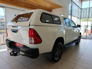 Toyota Hilux 2.4GD-6 double cab Raider manual - Image 2