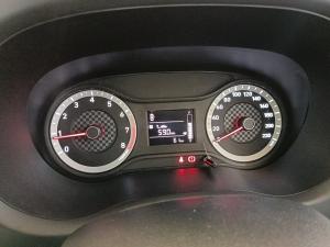 Hyundai Grand i10 1.0 Premium hatch - Image 11