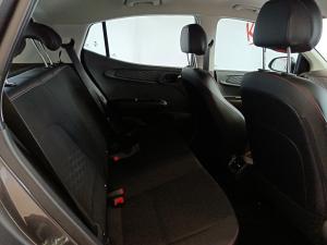 Hyundai Grand i10 1.0 Premium hatch - Image 15