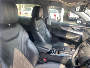 Chery Tiggo 8 Pro Max 2.0TGDI 390T Executive - Image 16