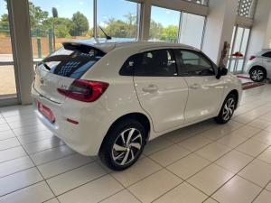 Toyota Starlet 1.5 Xs - Image 2