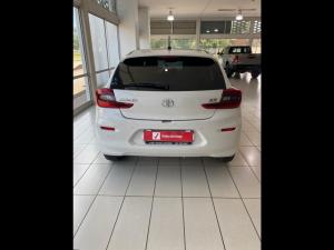 Toyota Starlet 1.5 Xs - Image 5