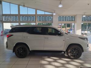 Toyota Fortuner 2.8GD-6 4X4 GR-S automatic - Image 3