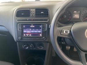 Volkswagen Polo Vivo 1.4 Comfortline - Image 9