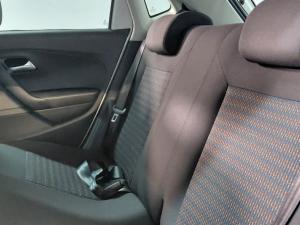 Volkswagen Polo Vivo 1.4 Trendline - Image 11