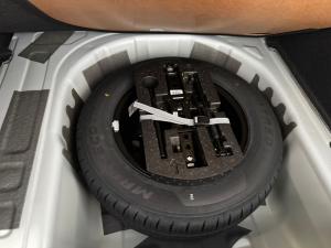 Volkswagen Polo 1.6 - Image 13