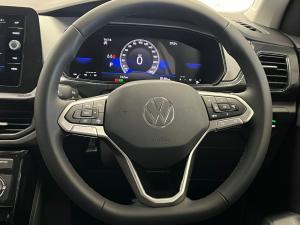 Volkswagen T-CROSS 1.0 TSI Life DSG - Image 9