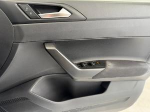 Volkswagen Polo 1.0 TSI - Image 12