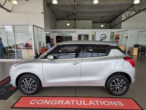 Suzuki Swift 1.2 GLX - Image 3