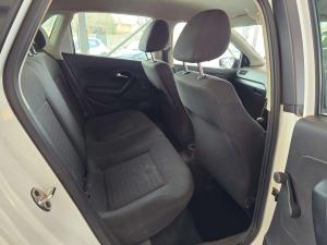 Volkswagen Polo Vivo 1.4 Trendline - Image 17