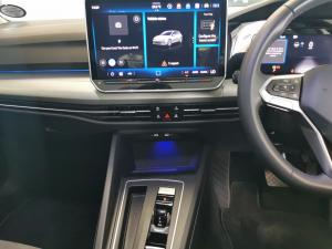 Volkswagen Golf 1.4TSI Life Plus - Image 13