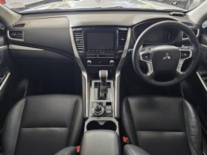 Mitsubishi Pajero Sport 2.4DI-D 4x4 - Image 8