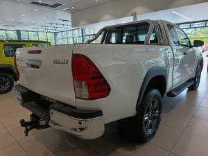 Toyota Hilux 2.4GD-6 Xtra cab Raider manual - Image 12