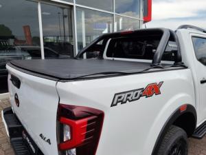 Nissan Navara 2.5DDTi double cab Pro-4X 4x4 - Image 13