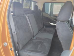 Nissan Navara 2.3D double cab 4x4 LE auto - Image 9