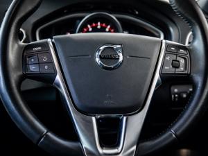 Volvo V40 T2 Kinetic - Image 11