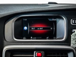 Volvo V40 T2 Kinetic - Image 18