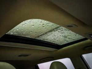 Mahindra XUV300 1.5TD W8 - Image 8