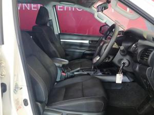 Toyota Hilux 2.4GD-6 double cab 4x4 Raider auto - Image 15