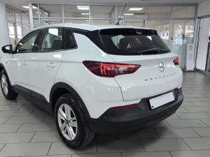 Opel Grandland 1.6T - Image 12