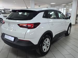 Opel Grandland 1.6T - Image 13