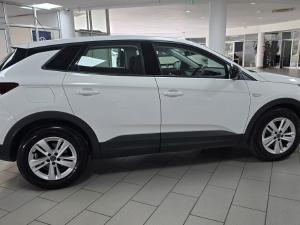 Opel Grandland 1.6T - Image 14