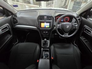 Suzuki Vitara Brezza 1.5 GLX - Image 14