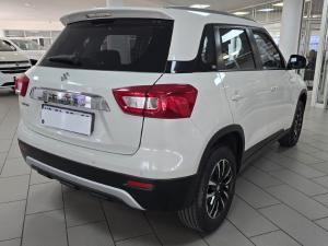Suzuki Vitara Brezza 1.5 GLX - Image 6