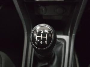 Suzuki Vitara Brezza 1.5 GLX - Image 8