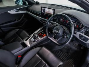 Audi A4 35TFSI Advanced - Image 10