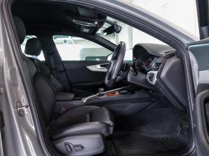 Audi A4 35TFSI Advanced - Image 12