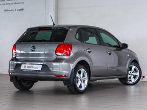 Volkswagen Polo Vivo hatch 1.6 Highline - Image 5
