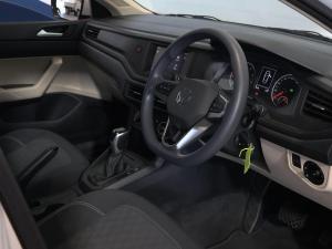 Volkswagen Polo sedan 1.6 auto - Image 19