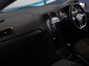 Volkswagen Polo Vivo hatch 1.4 Trendline - Image 20