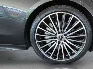 Mercedes-Benz C-Class C200 Avantgarde - Image 16