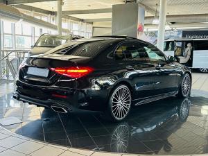 Mercedes-Benz C-Class C200 Avantgarde - Image 2