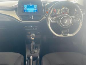 Suzuki Baleno 1.5 GL auto - Image 11