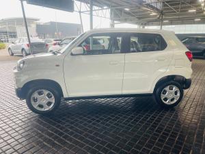 Suzuki S-Presso 1.0 GL manual - Image 4