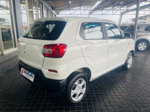 Suzuki S-Presso 1.0 GL manual - Image 7