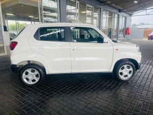 Suzuki S-Presso 1.0 GL manual - Image 8