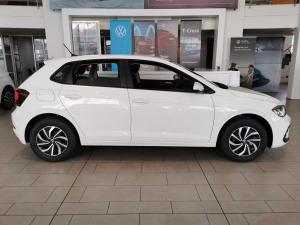 Volkswagen Polo hatch 1.0TSI - Image 7