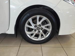 Toyota Corolla Quest 1.8 Exclusive auto - Image 9